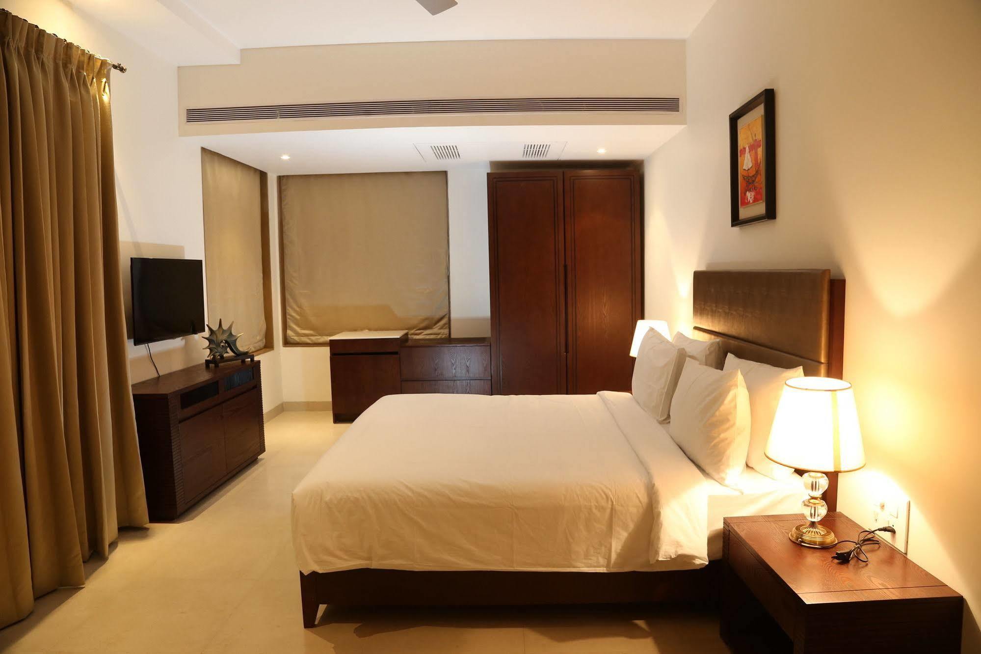 Lemon Tree Hotel Candolim Buitenkant foto